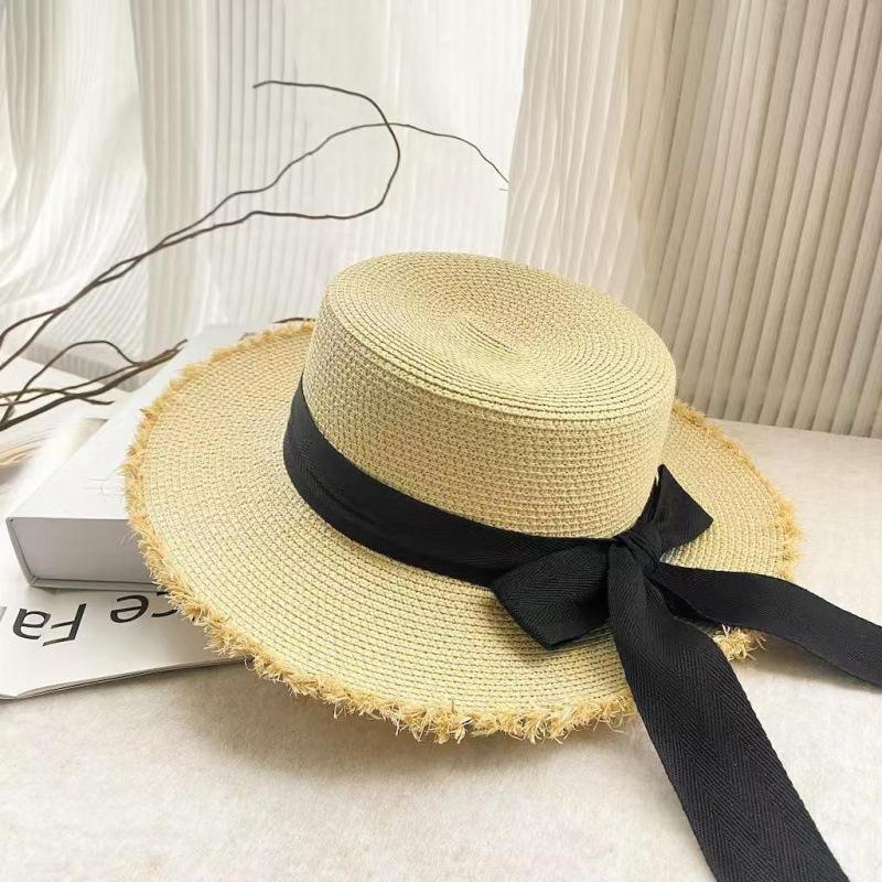 

New anti-ultraviolet bucket hat sun beach vacation visor temperament hat straw hat face cover simple hollow