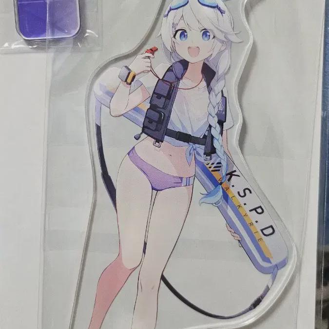 

Blue Archive Official Swimsuit Kirino Acrylic Stand