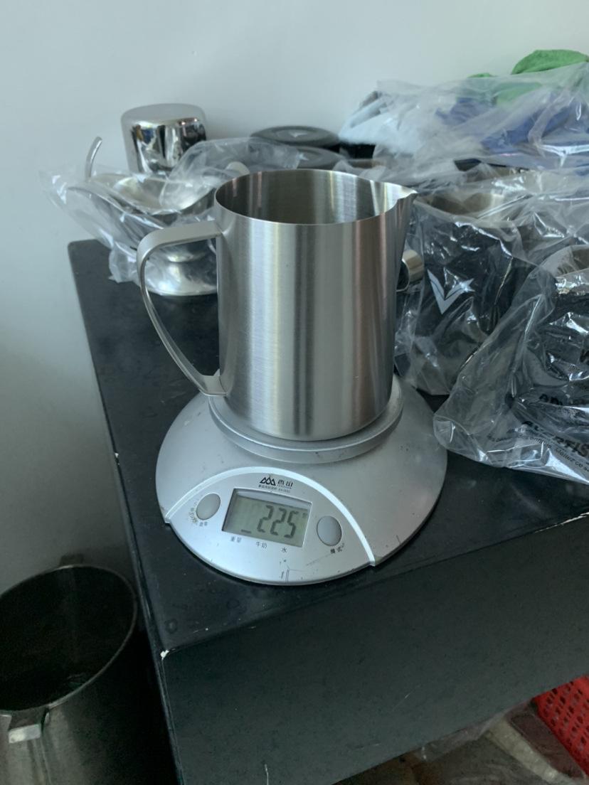 BG Model 304 Stainless Steel 700ml Latte Art Pitcher | Fancy Coffee Cup 700ml