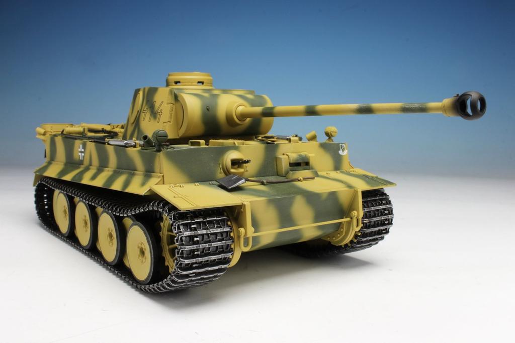 Dragon 1/35 WWII German Tiger I H2 Plastic Model Kit CH6683