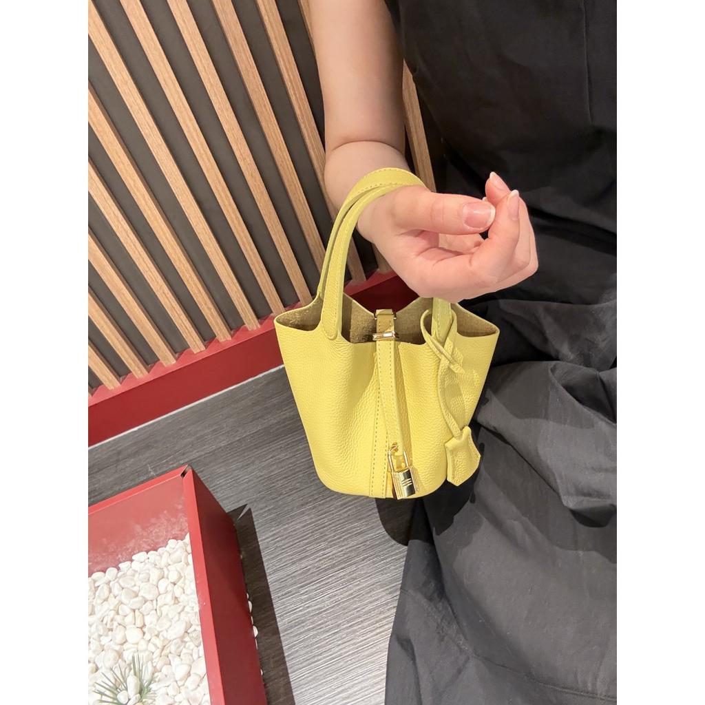 Cross-border direct supply, first-layer cowhide mini vegetable basket 14cm exquisite handbag, hand-held high-end versatile bucket bag