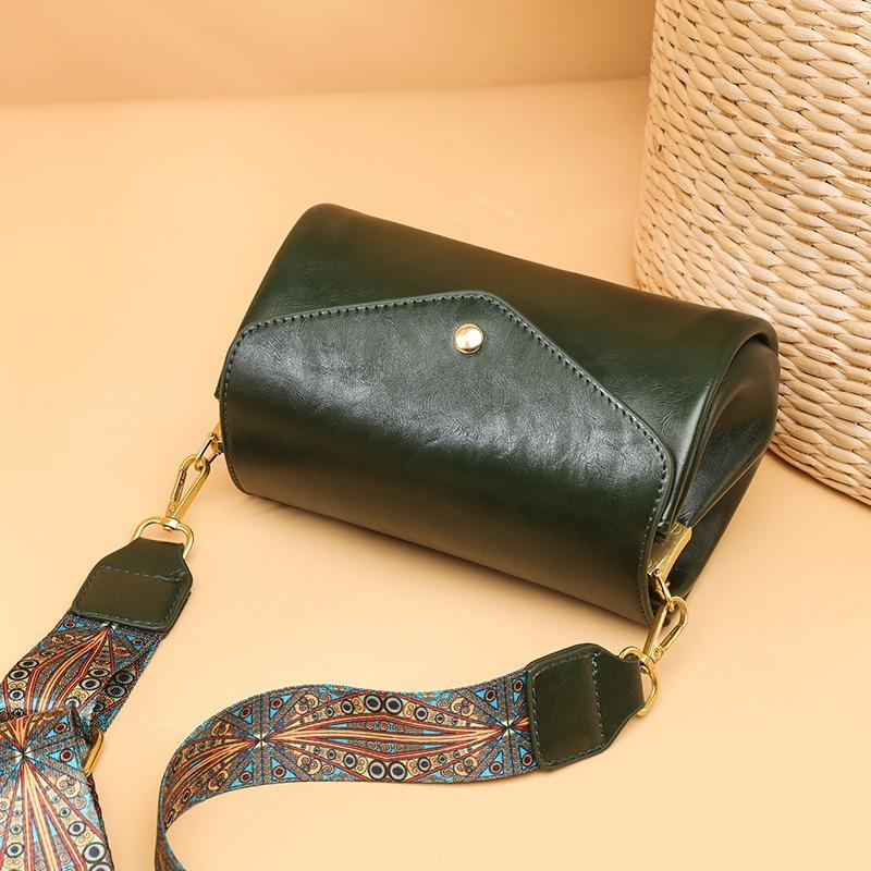 New Women's Messenger Bag Fashionable Multi-compartment Cylindrical Bag Soft Leather Texture Large Capacity Light Casual Shoulder Bag
