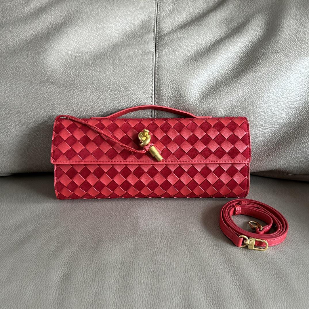 

2024 / Cashmere Leather Lock Horizontal Handheld Single Shoulder Crossbody Bag Women Hand Woven Cowhide Banquet French Stick 31x13x4cm