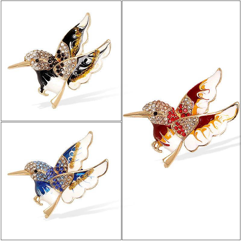 Fashion Creative Rhinestones Hummingbird Brooches For Women Clothing Coat Accessries Gifts