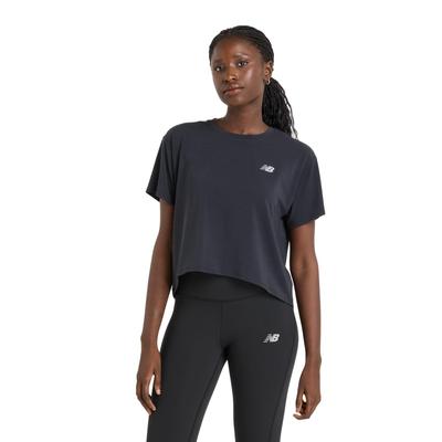 WT51133 T-shirt à manches courtes amples et fluides BK [New Balance] (WT51133) aux femmes (Noir)