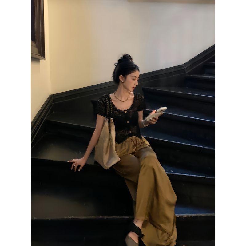 

Район Оуян Ажурная рубашка с вырезами и короткими рукавами Женская летняя рубашка во французском стиле винтажная Стильный нишевый стиль Короткие топы Black XS