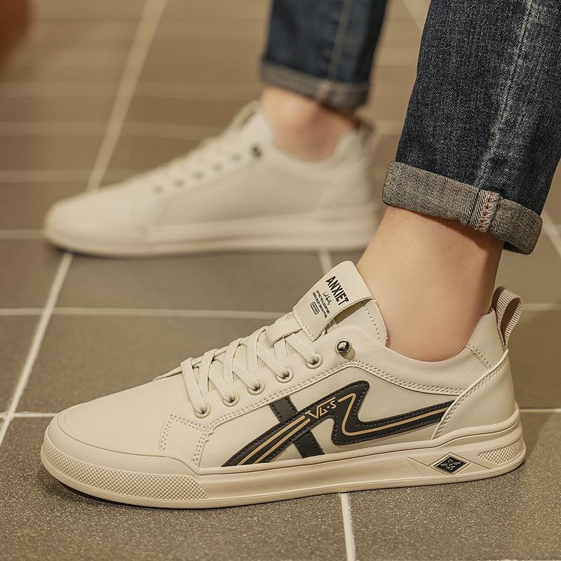 European Station New Board Shoes Leather Men's Shoes Fashion Trend Small Leather Shoes Soft Sole White Shoes Men's Versatile Casual Shoes