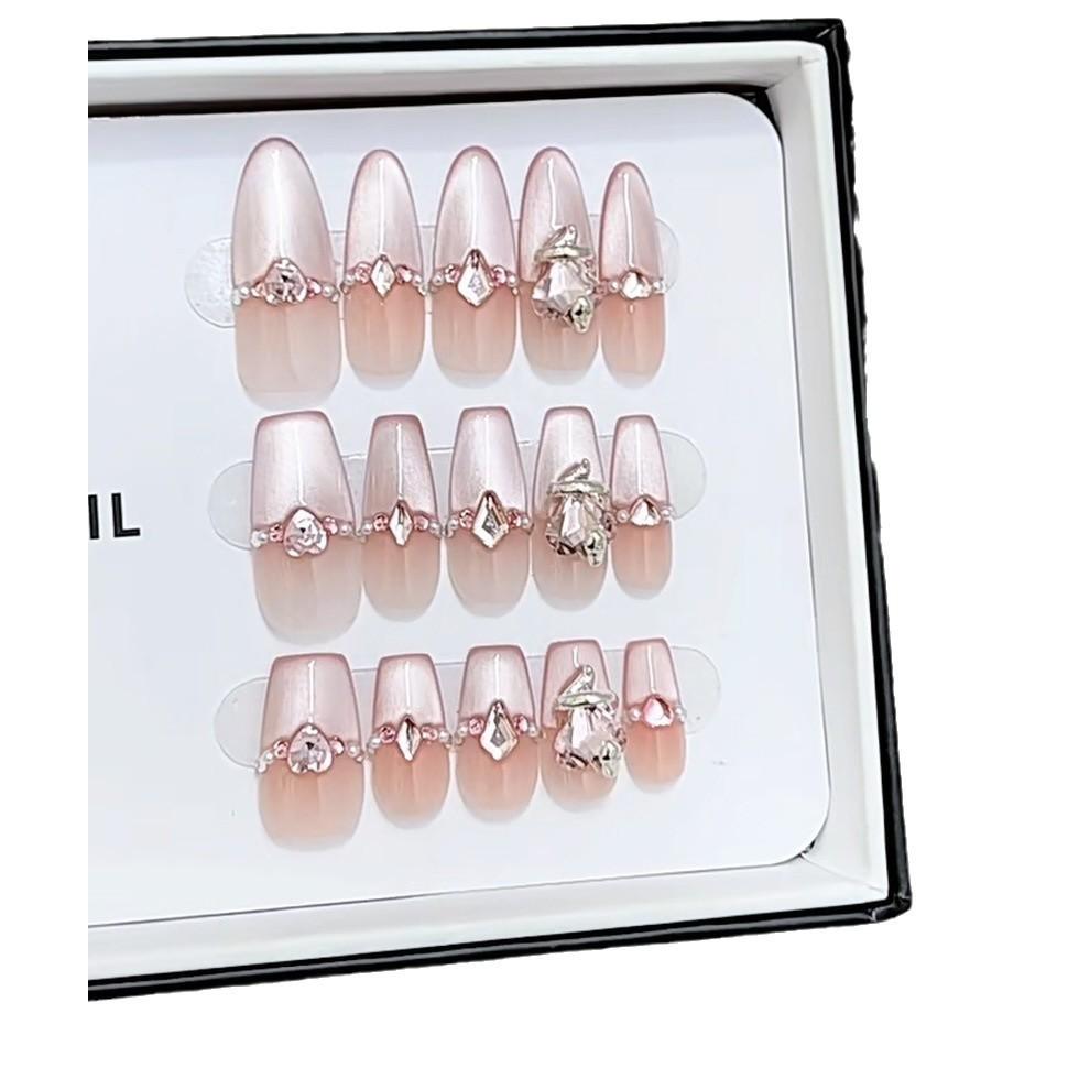 Pure Hand-made Phototherapy Nail Art Small Pink Snake Wear Nail Finished Cat Eye Nail Art Patches Show Whiteness and Temperament
