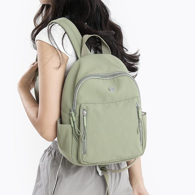 Einfarbiger Damenrucksack Leichter Pendlerrucksack Studenten-Nylon-Schultasche