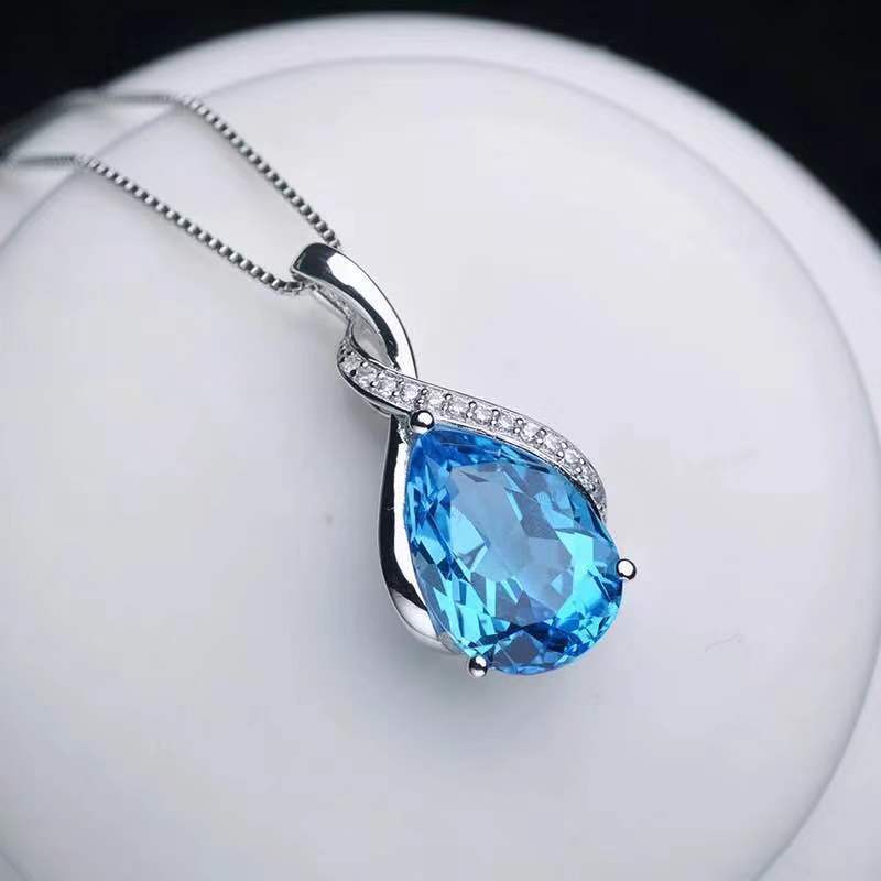 New Fashionable Natural Topaz Necklace for Women's Versatile Silver Ferry Valentine's Day Gift for Girlfriend