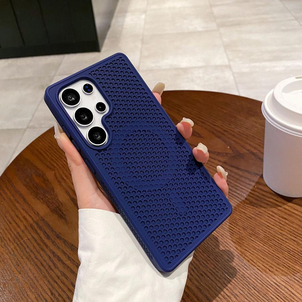 Honeycomb Mesh Cooling Suitable for Samsung S25 Ultra Skin-sensitive Magnetic Phone Case S24 Ultra Anti Fall Protection Case