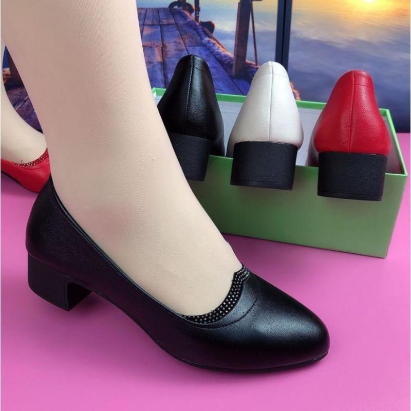 Soft Sole Comfortable Soft Leather Work Shoes Comfortable Mid-heel Four Seasons Women's Thick-heeled Non-slip Leather Shoes