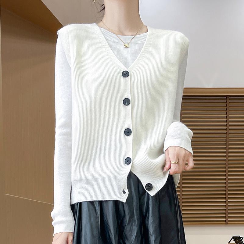 100% Pure Wool V-neck Solid Color Sleeveless Cardigan Vest - Spring & Autumn Collection