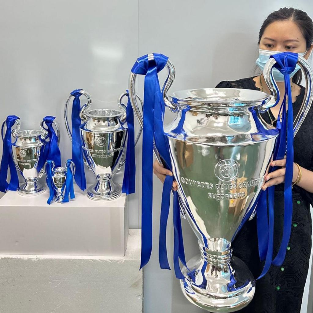 2025 Champions League Saint Bride Cup Football Trophy Souvenir