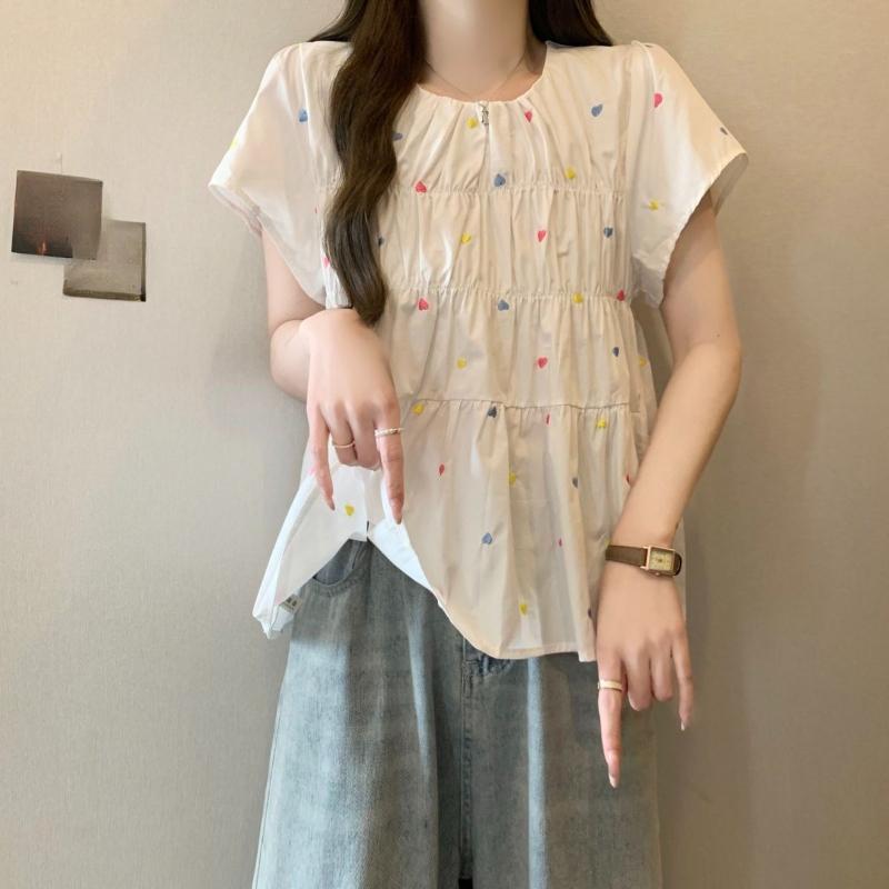 Fold Design Women's Short Sleeved T-shirt Colorful Heart Print Round Neck Tees Korean Sweet Ladies Clothing