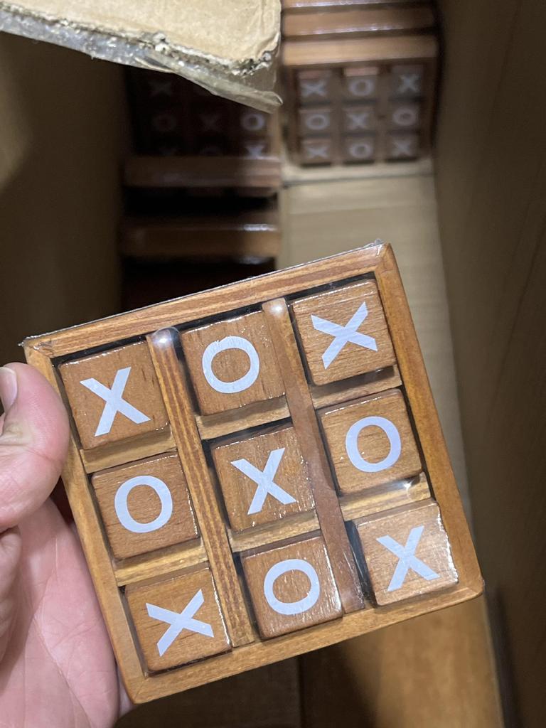 Wooden XO Tic-Tac-Toe: Kids' Educational Logic Training Game for Two Players
