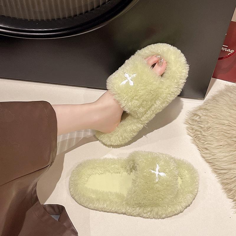 Internet celebrity Mao Mao slippers women wear autumn and winter 2025 new home super fire ins tide non-slip thick bottom cotton mop