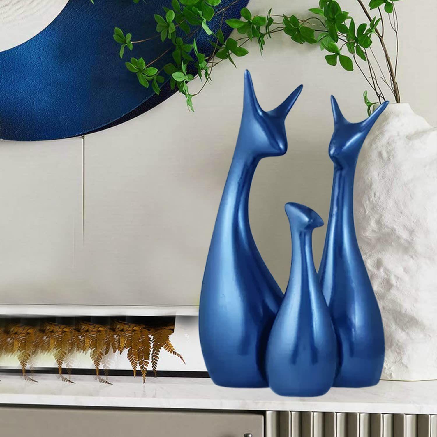

Керамическая фигурка Lucky Deer Family Home Decor цвета матового металлика приглушенного синего цвета | Впервые выпущена в Индии