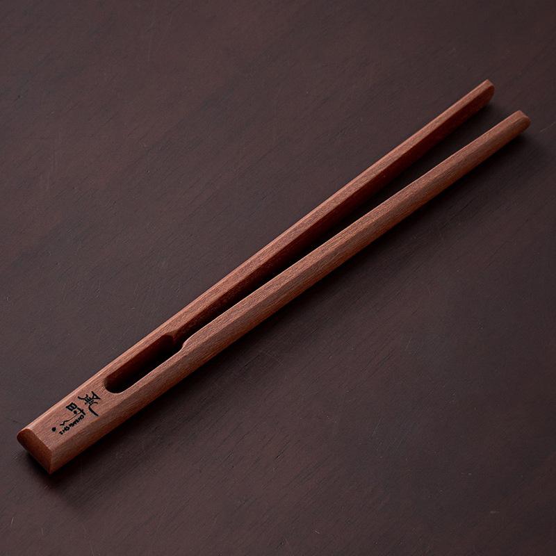 Tea clip tea set tea ceremony spare parts, natural kung fu wooden tea clip red sandalwood clip cup clip wooden straight clip