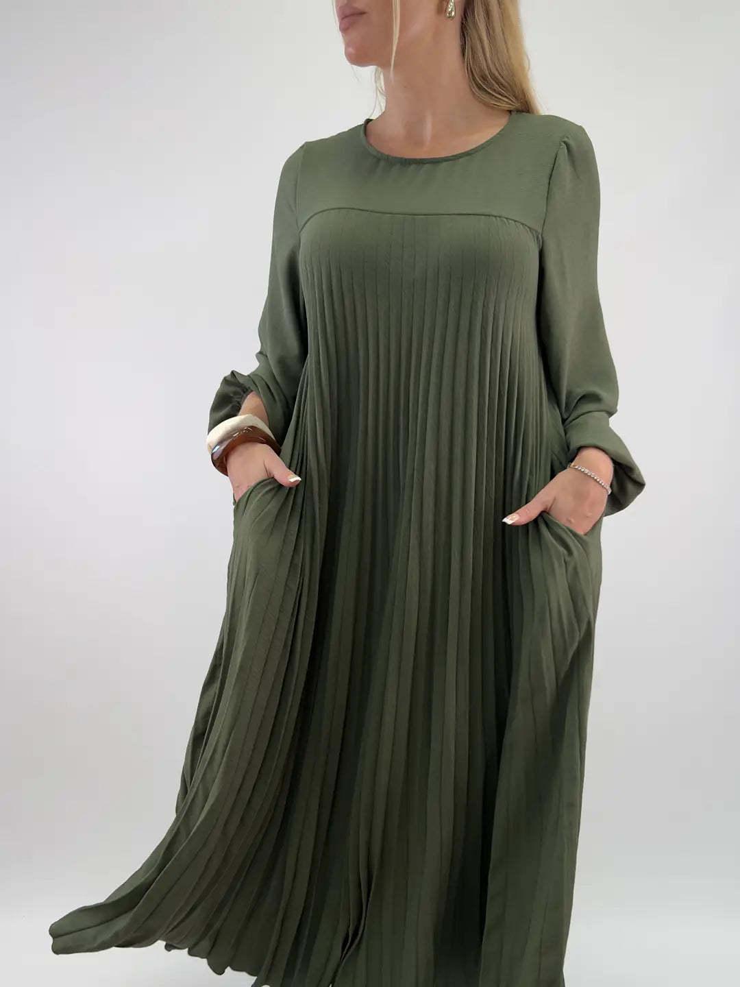 

Осеннее женское повседневное однотонное плиссированное длинное платье Small зелёный