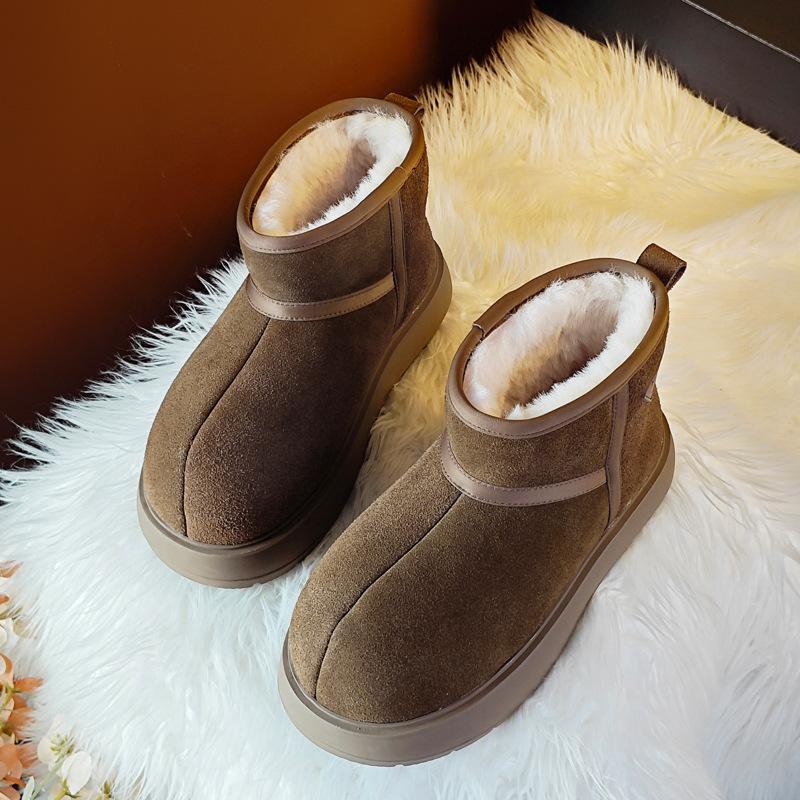 Short Snow Boots Women's Thick Soles Increase In Height 2025 Winter New Korean Version Waterproof Thickened Cotton Shoes Warm and Velvet Short Boots