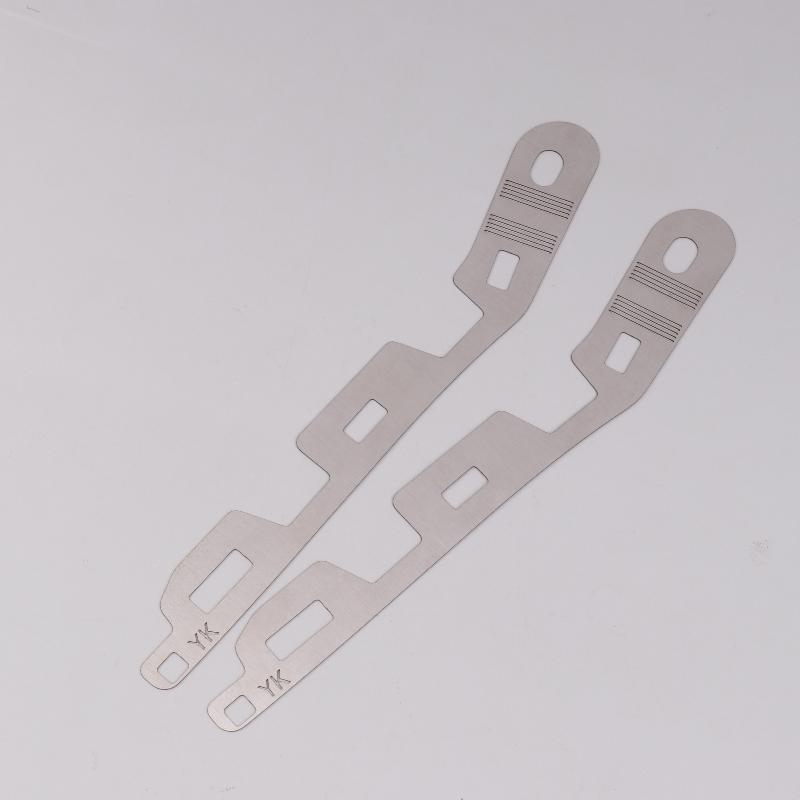 2Pcs Front Bumper Repair Metal Plate Buckle Broken Opening Rotten Buckle Repairer Bracket For Verna 2010-2016