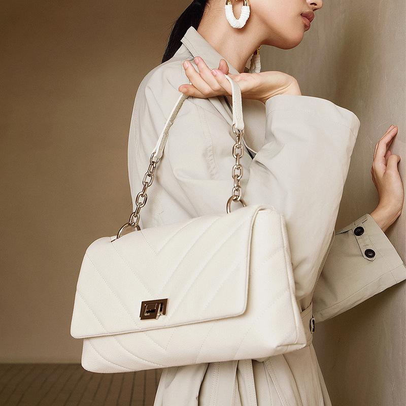 Top Layer Cowhide Bag for Women New Genuine Leather Women's Bag Natural Leather Texture Small Style Chain Bag Shoulder Bag Crossbody Bag