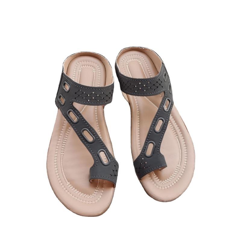 New toe slippers hollow splicing flat bottom casual 414243 large size sandals