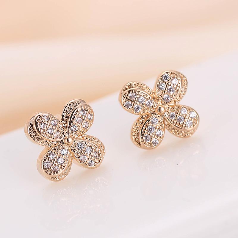 Elegant Rhinestone Four-Leaf Clover Geometric Floral Earrings