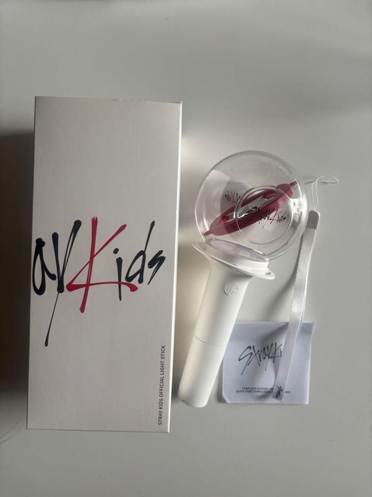 [USED] straykids skiz penlight