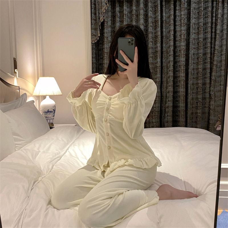 New Pajamas for Women Spring Sweet Square Neck Pajamas Set with Breast Pads Home Clothes Island Velvet Ruffles Home Clothes
