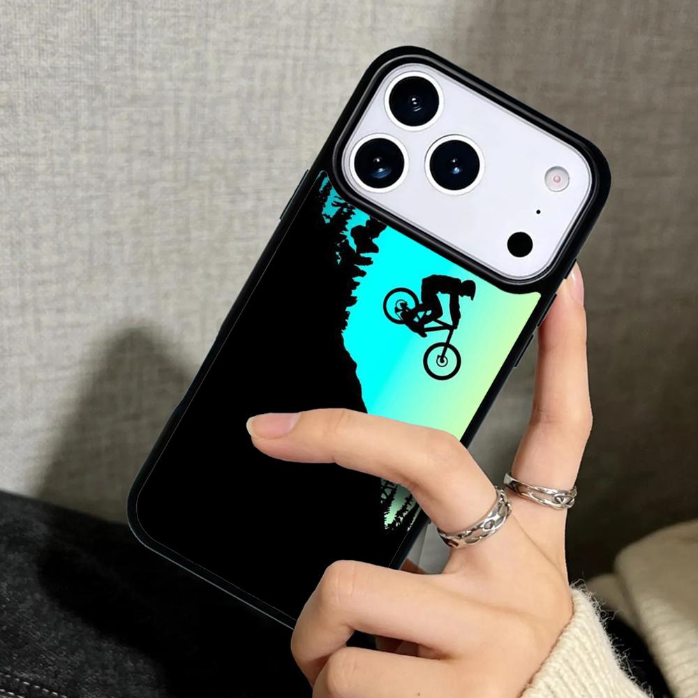 Capa Case for iPhone 17 Air 16 Pro Max 15 Plus 11 13 Mini 14 12 Back Phone Cover BIKE Cycling Art