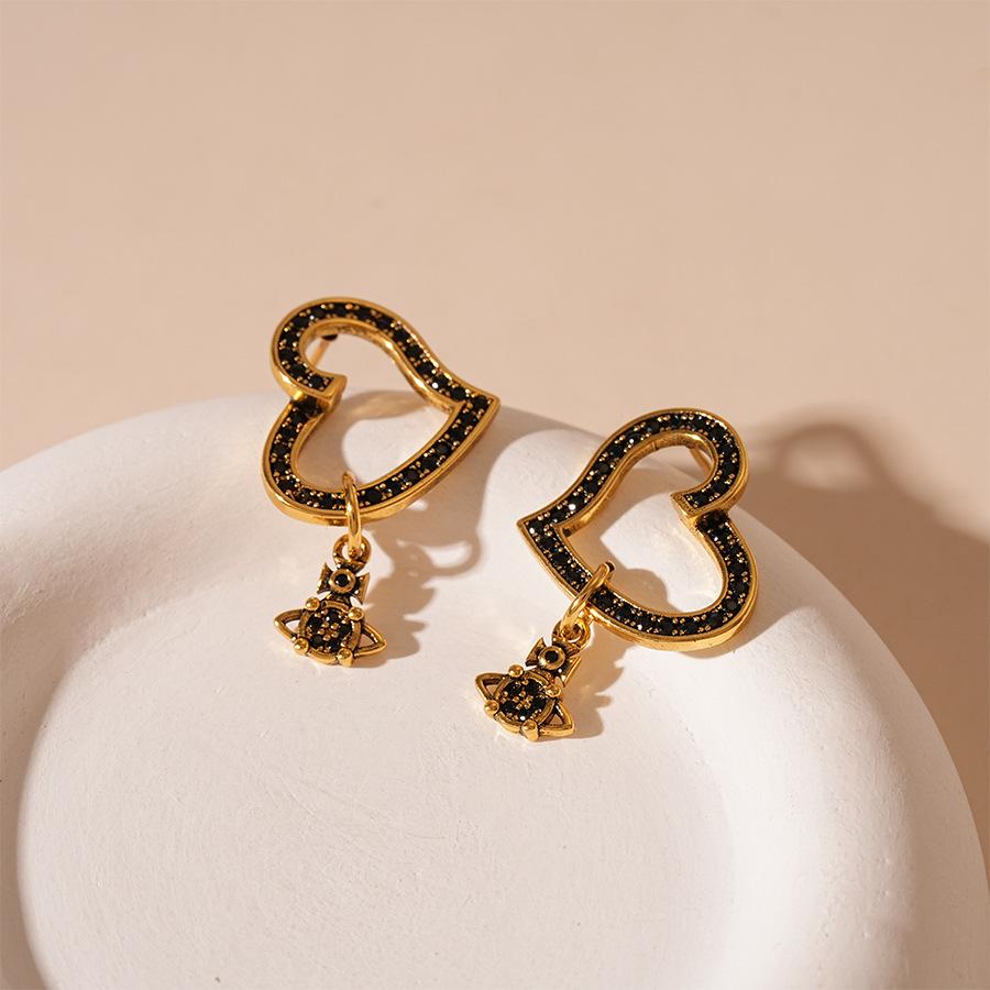 Dark old zircon love Saturn silver needle earrings fashion temperament earrings