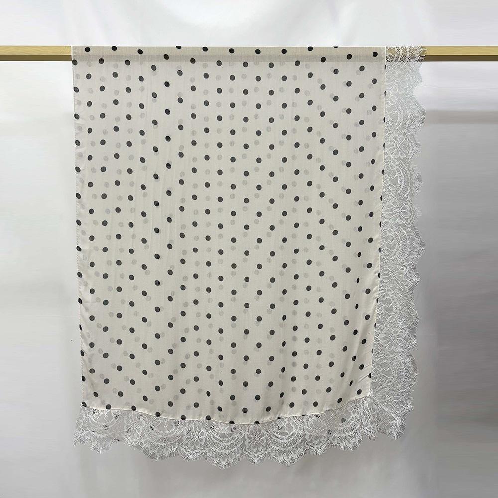 Latest Custom Premium Muslim Women Long Soft Breathable Lightweight Digital Print Elegant Polka Dot Lace Modal Hijab Scarf 18070
