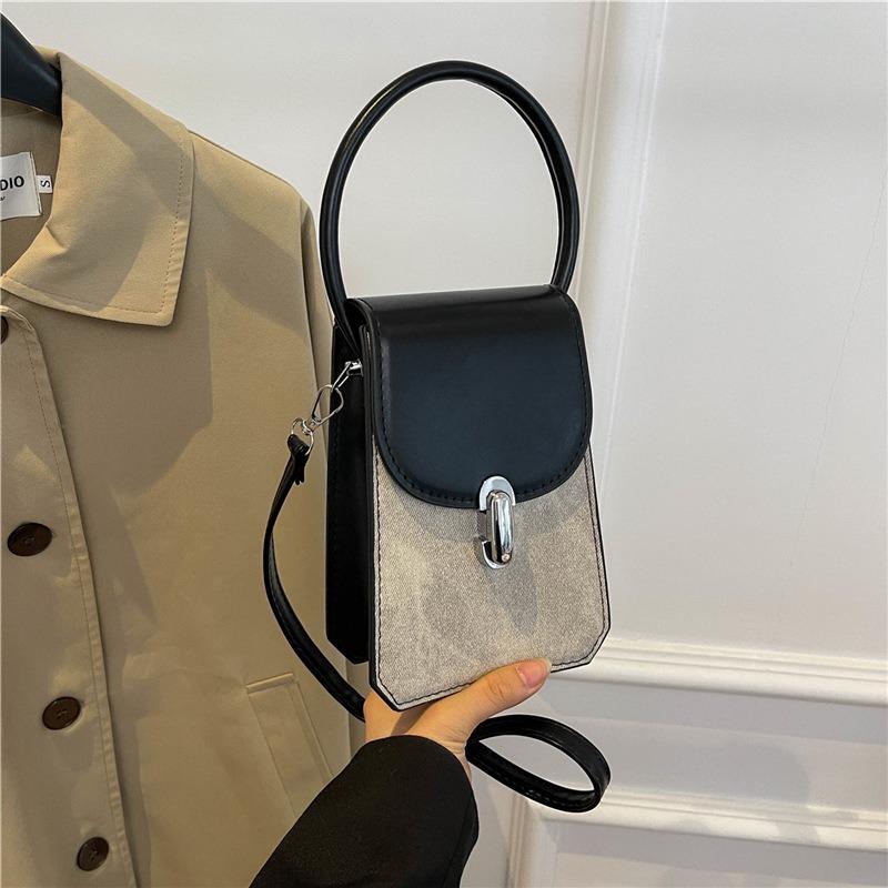 Highend portable small bag women's new spring and summer versatile mobile phone bag small square bag retro fashion messenger bag