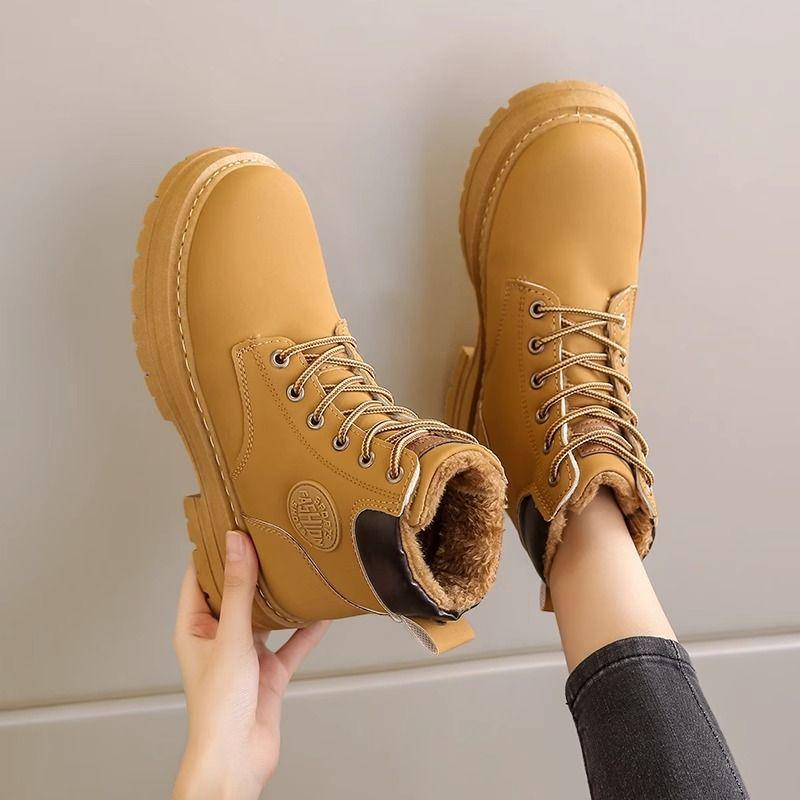 Martin boots women's winter explosion British style women's shoes mountaineering short boots velvet rhubarb boots