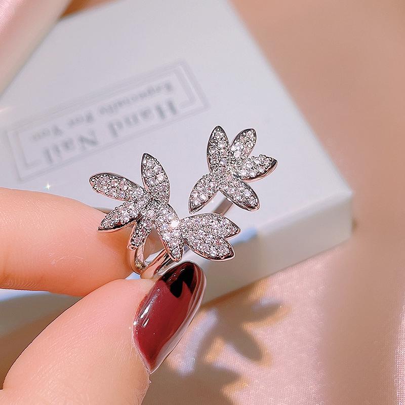 New Fashion  Silver Ring Geometric Zircon Ring Irregular Line Ring Personality Simple Engagement Wedding Jewelry