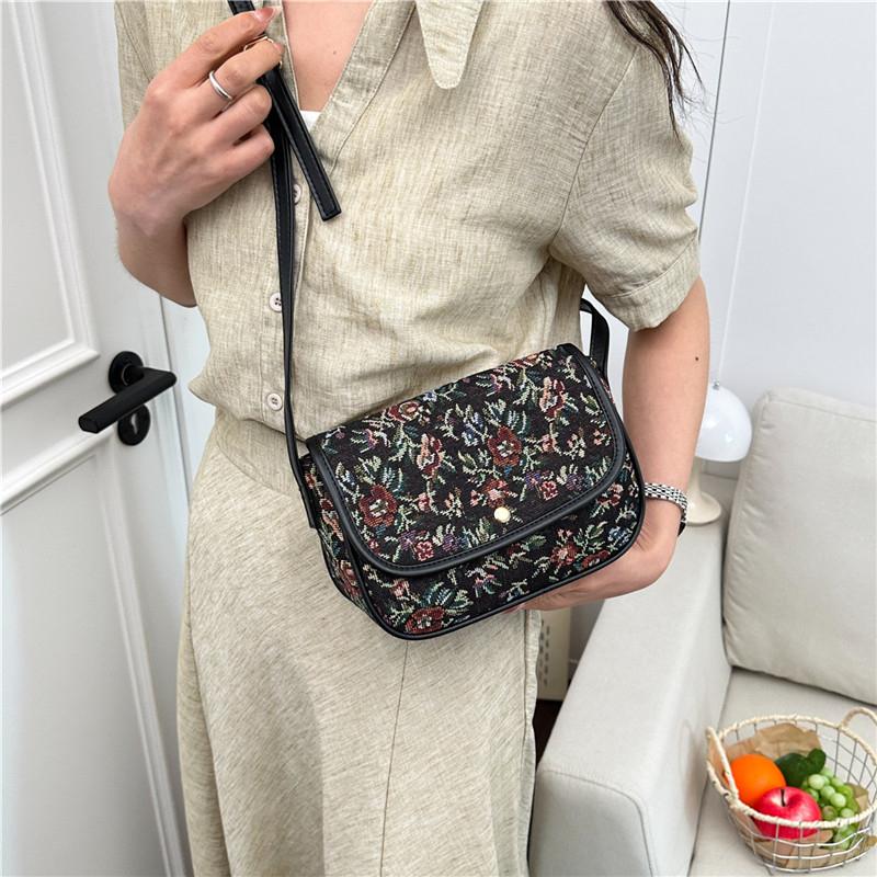 Women's Vintage Floral Crossbody Bag Retro Shoulder Handbag Casual Flap Purse for Ladies Fashion Tote Bag 2026