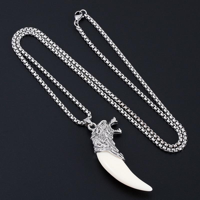 Indre Mongolia Ulvetann Resin Anheng Halskjede – Trendy Unisex Tibetansk Mastiff Design