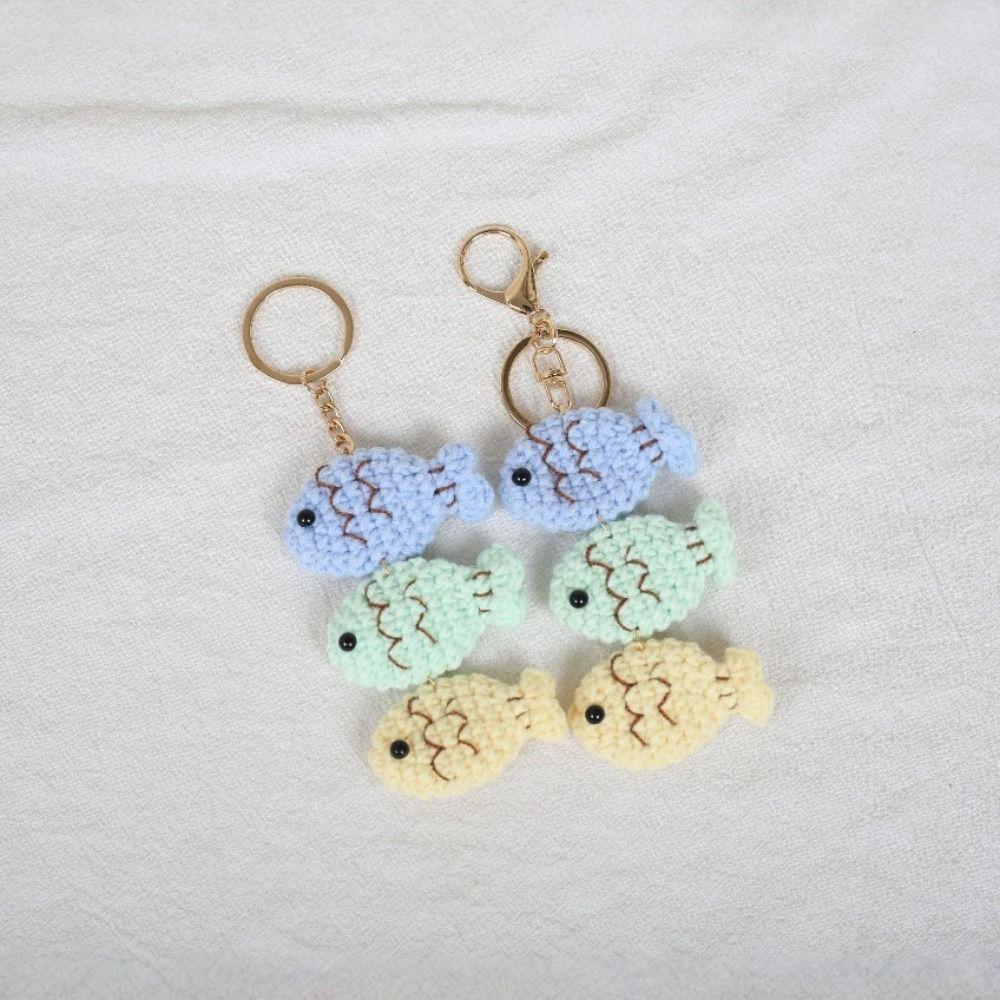 Handmaking Crochet Keyrings Multicolor Knitted Fish Pendant Mini Fish Keychains Bag Charm