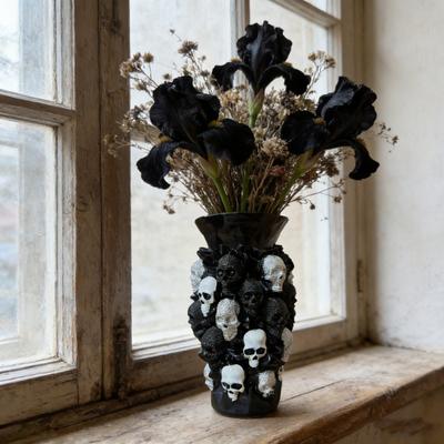 Gothic Skull Flower Vase Ornament Spooky Black White Skull Dried Artificial Flower Holder