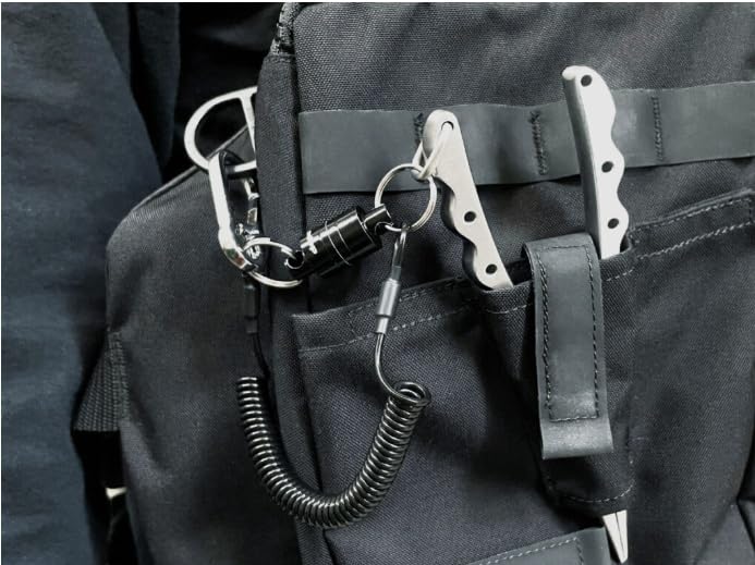 deps Carabiner Magnetic Cord