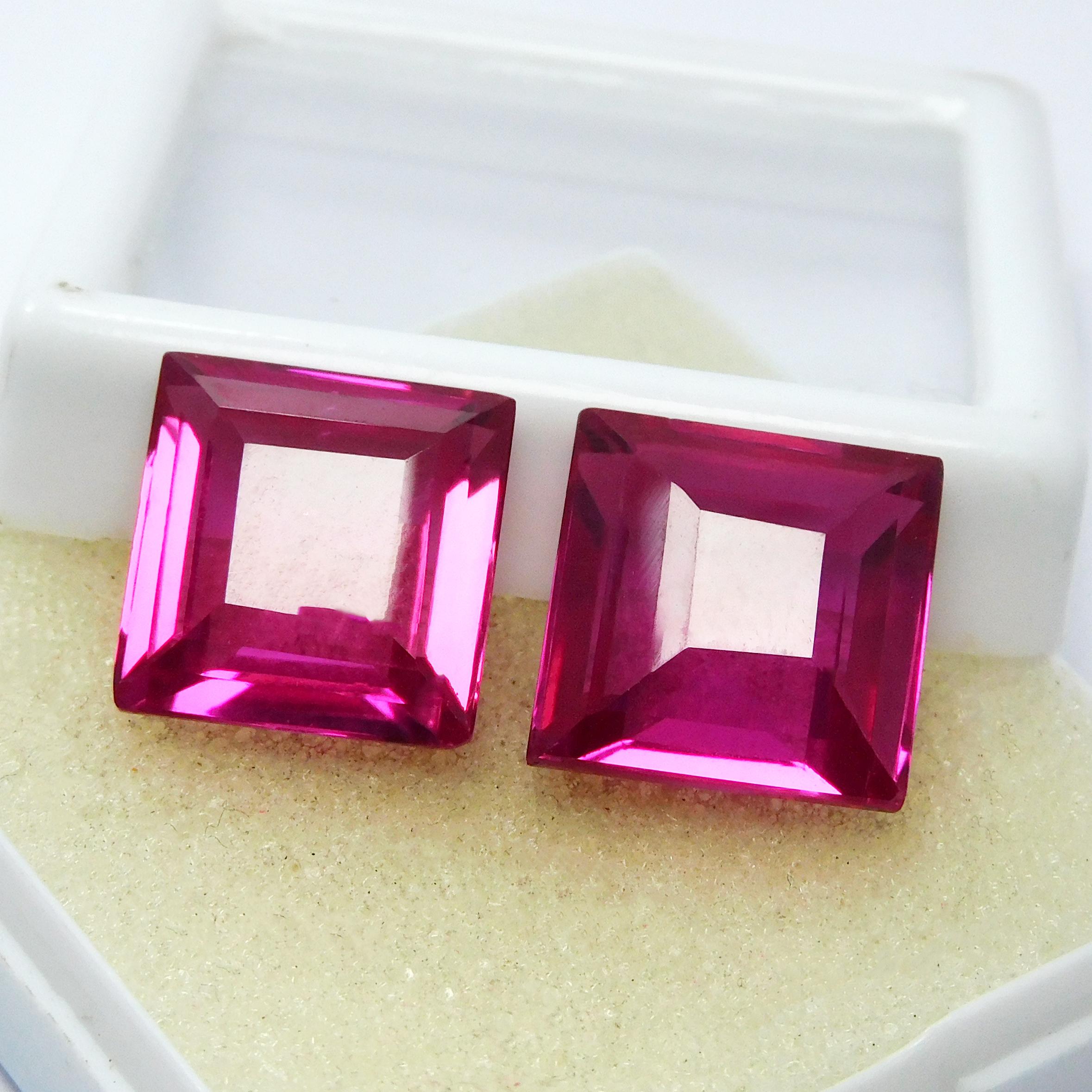 

Pink Ruby Excellent Square Cut Natural 19.85 Ct Loose Gemstone CERTIFIED Pair M-1093-Ra 13.7 mm approx рожевий