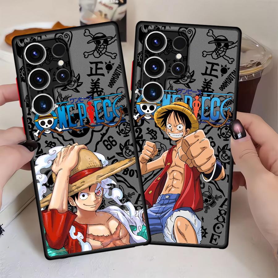 One Piece Luffy Cute Funda Back Phone Cover Case for Samsung Galaxy S24 Plus S23 FE S25 Ultra S21 S20 FE S26 Note 20 Ultra 10+