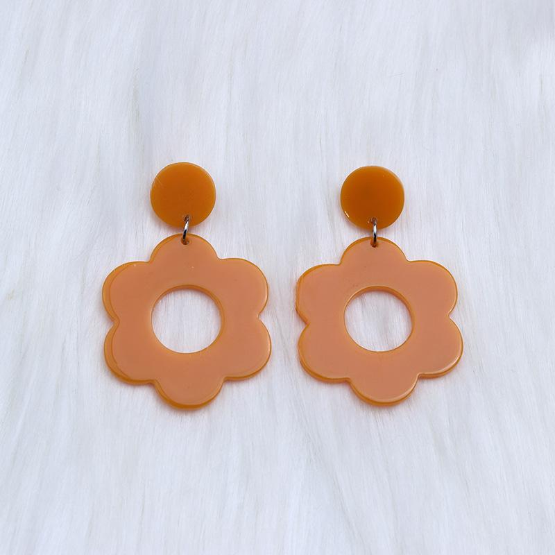 Minimalist Simple Fashion Rose Floral Acrylic Earrings Geometric Retro Temperament Flower Versatile Jewelry For Women