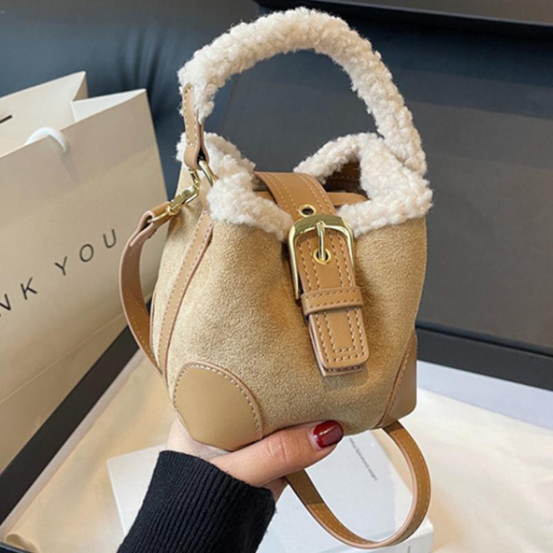 Retro Women's Bucket Bag Elegant Fashi Versatile Winter Shoulder Bag Handbag Simple Textured New 2026 Cute Warm Crossbody Bag