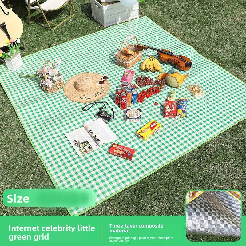 Outdoor Portable Picnic Mat Moisture-proof Pad Foldable Camping Spring Outing Waterproof Beach Travel Tent Picnic Family Party