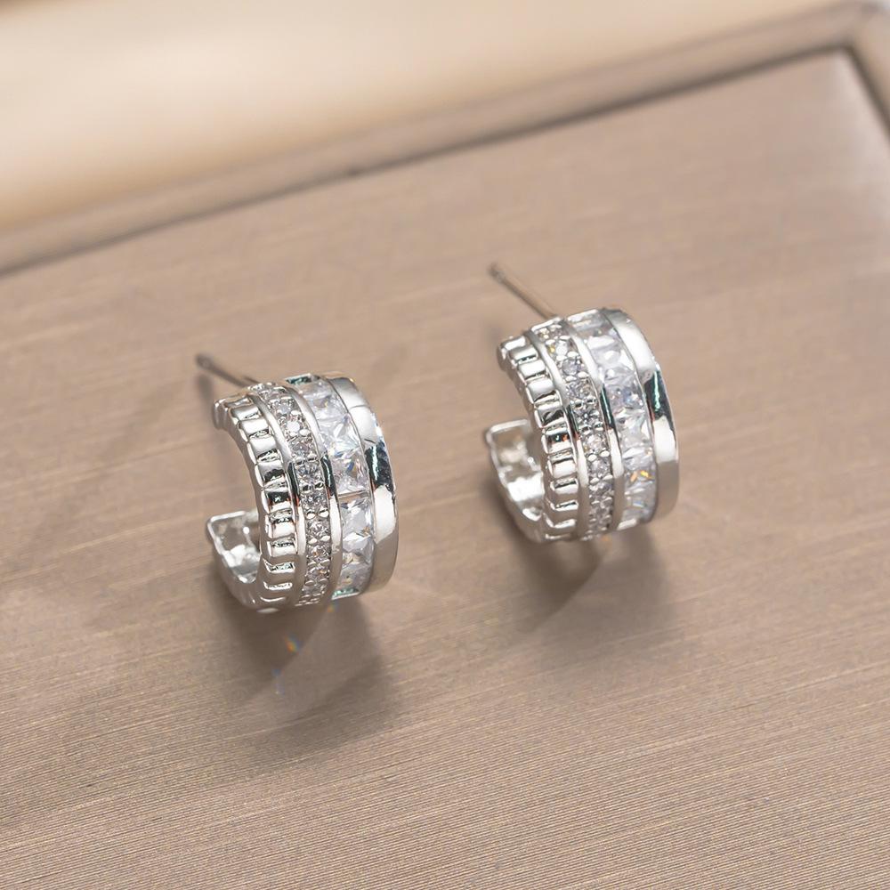 Set of Slim Waist Titanium Steel Women's Necklace - Inlaid Light Luxury Versatile Choker