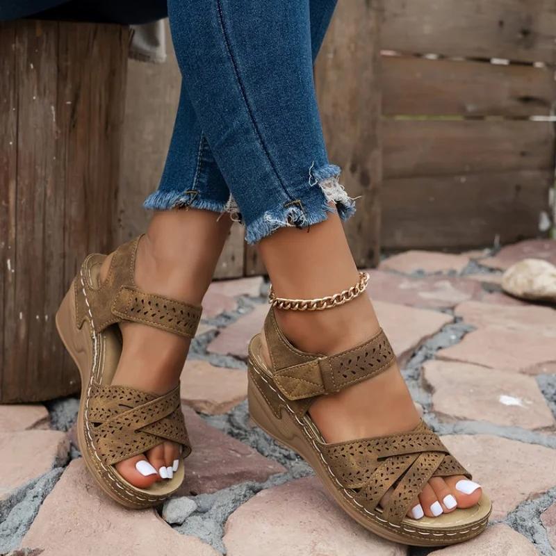 Fashion Women High Heels Shoes Sandals Wedges Platform Slippers Summer Flip Flops Beach New Fashion Dress Pumps Zapatos Mujer Slides