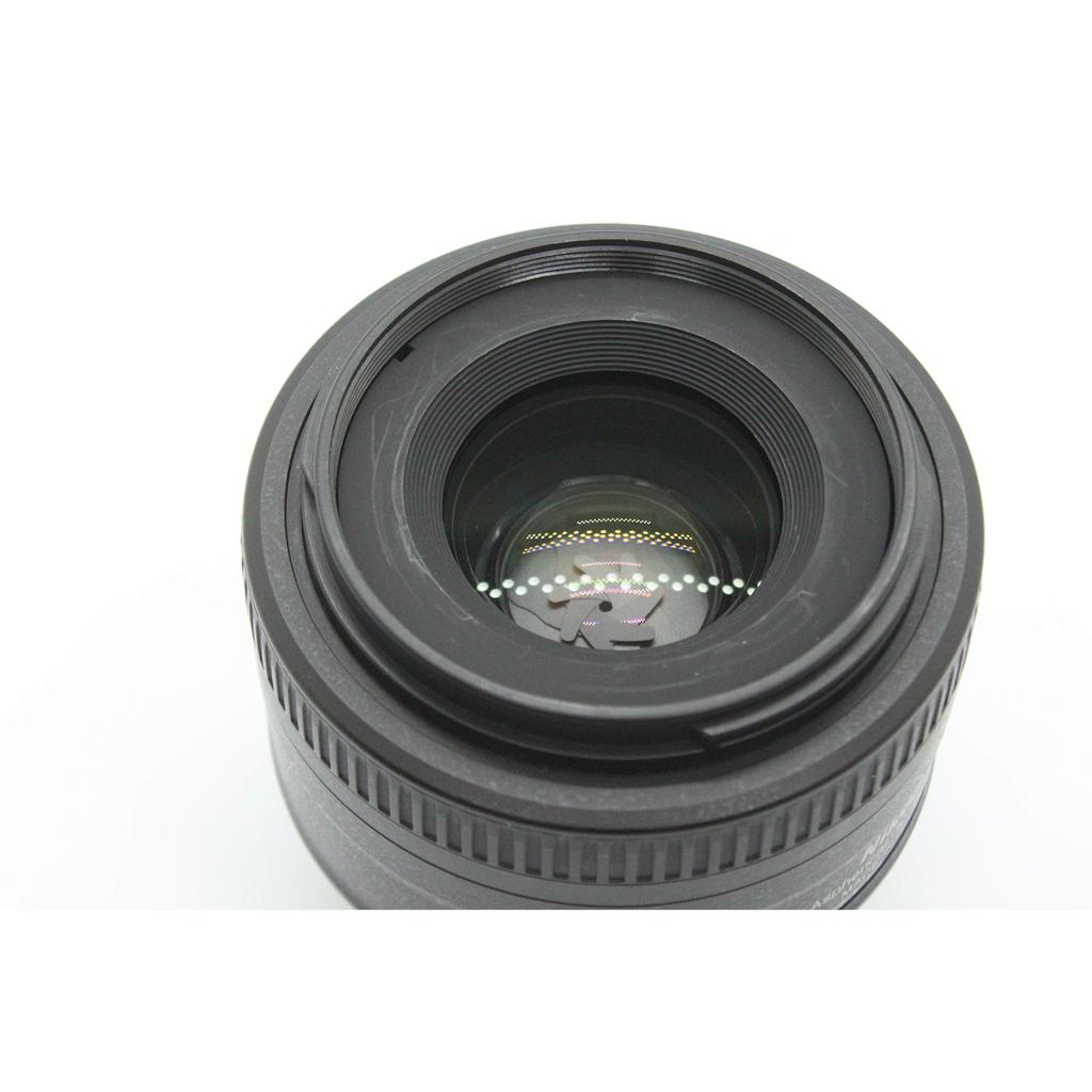 Nikon AF-S DX NIKKOR 35mm f/1.8G Prime Lens for DX Format Cameras - Ideal for High-Quality Photos